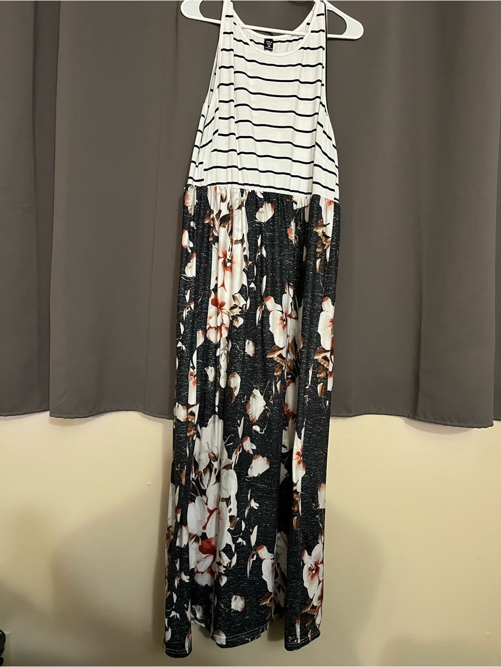 SHEIN Curve Black and White Striped Top